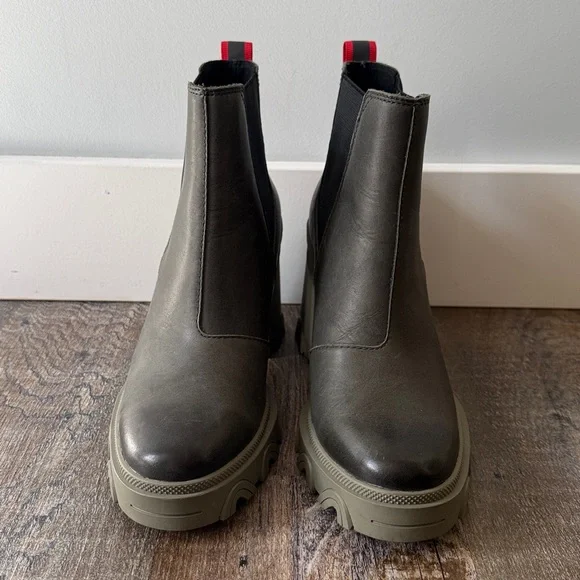 Sorel | Brex Heel Waterproof Chelsea Boots - Picture 2 of 10